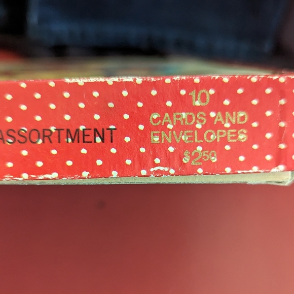 Guys and Gals Oversized assorted cards - Picture 2 of 16